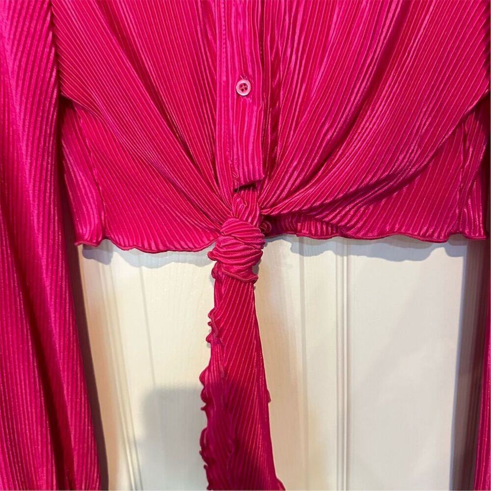 Women's Pink Pleated Tie-Front Blouse V-Neck Long Sleeve Size M button front. - Picture 5 of 11